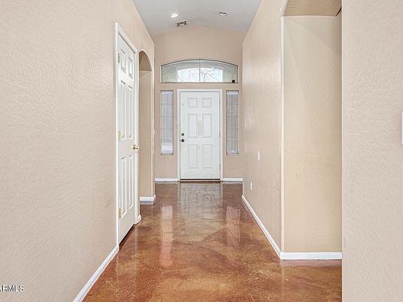 4th image of 4927 W BURGESS Lane