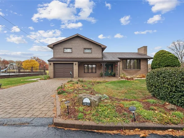 2052 Ridge Rd, Jeannette, PA 15644