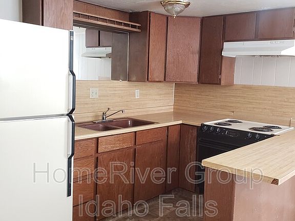 2nd image of 410 5th St #2