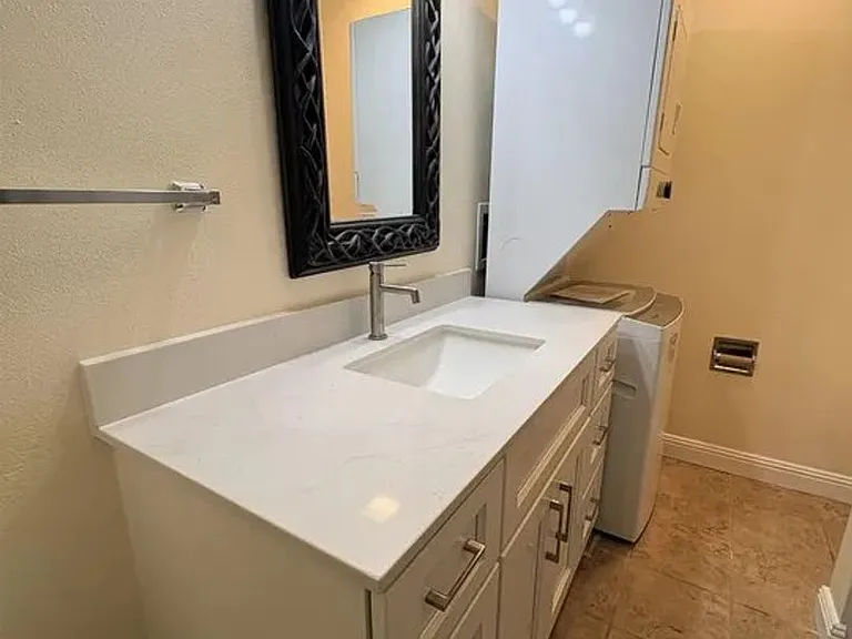 5451 Roundtree Pl #F — Photo 13
