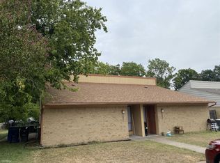 1501 S Dexter Dr, College Station, TX 77840