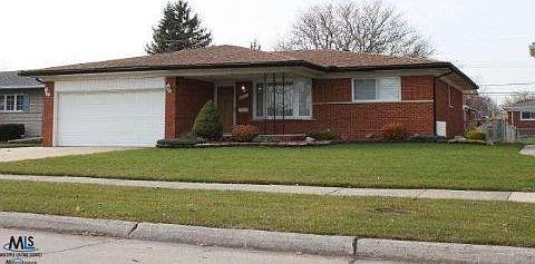 3rd image of 30241 Valenti Dr