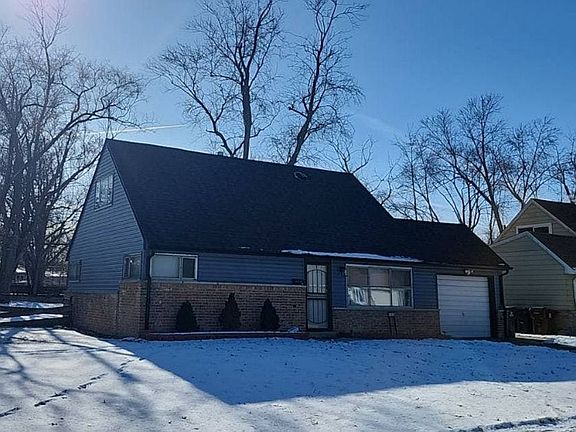 3rd image of 405 Westgate Dr