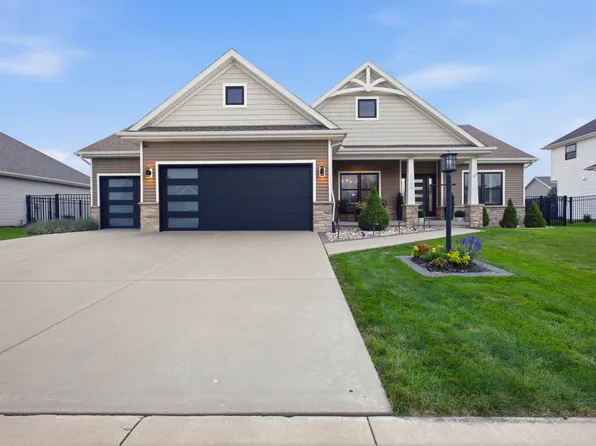 1104 Morningside, Mahomet, IL 61853