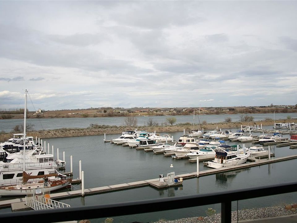 2nd image of 300 Columbia Point Dr Unit C301
