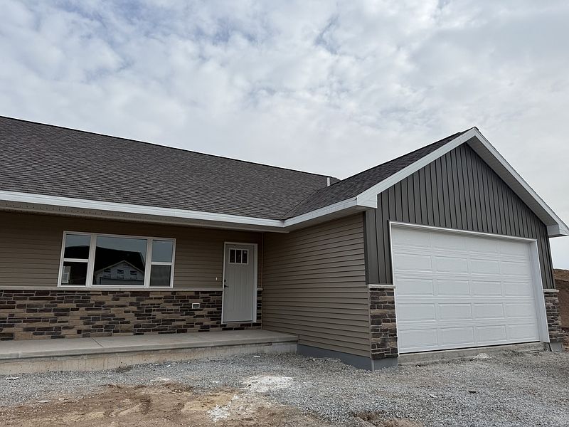 1st image of 2634 Princeton Dr