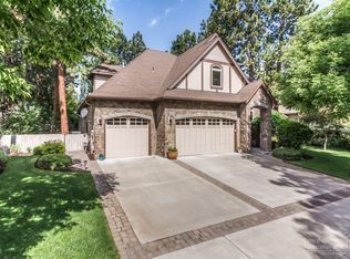 60885 Oasis Pl, Bend, OR 97702