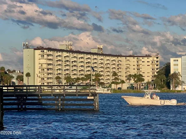 100 Silver Beach Ave APT 720, Daytona Beach, FL 32118