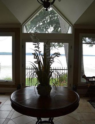 3rd image of 5817 River Dr