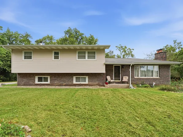 15507 Magoun St, Cedar Lake, IN 46303