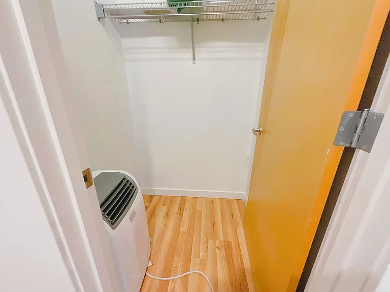 3817 S Angeline St — Photo 14