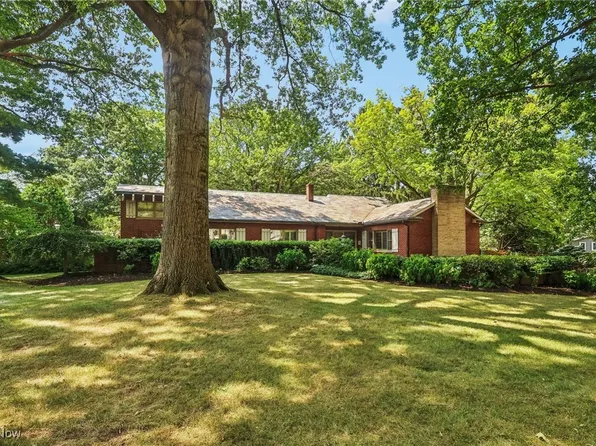 400 Delaware Ave, Akron, OH 44303