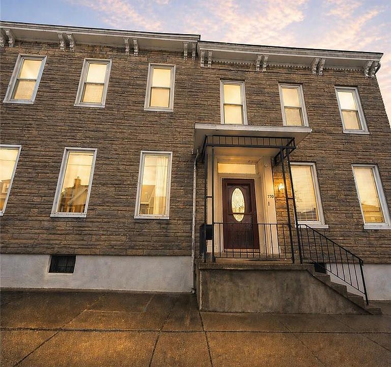 1st image of 768 Washington St
