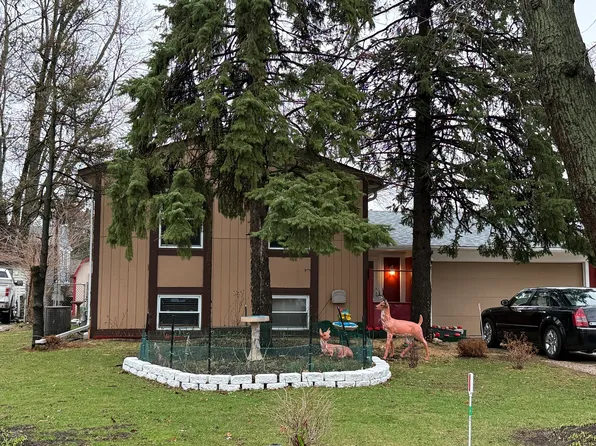 108 Allison Ct, Bolingbrook, IL 60440