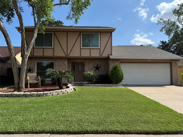 15226 Stradbrook Dr, Houston, TX 77062