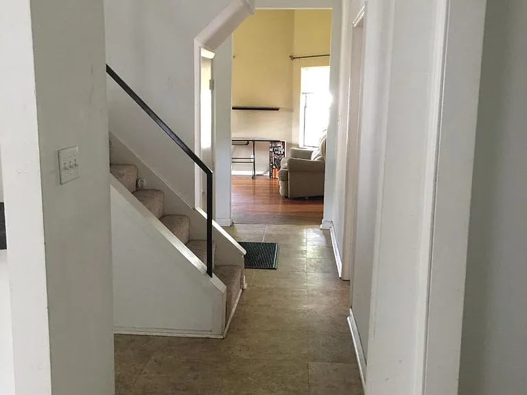 804 Austin Ave — Photo 8