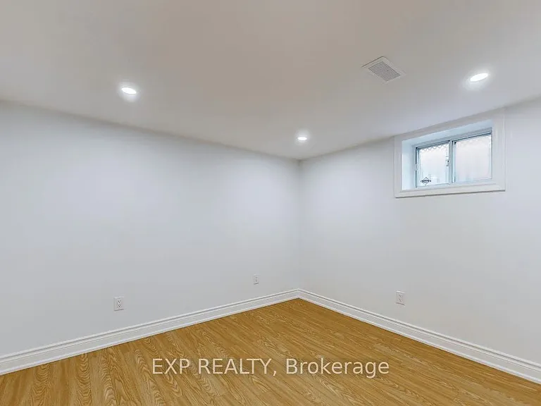 45 Blaisdale Rd #BASEMENT — Photo 4