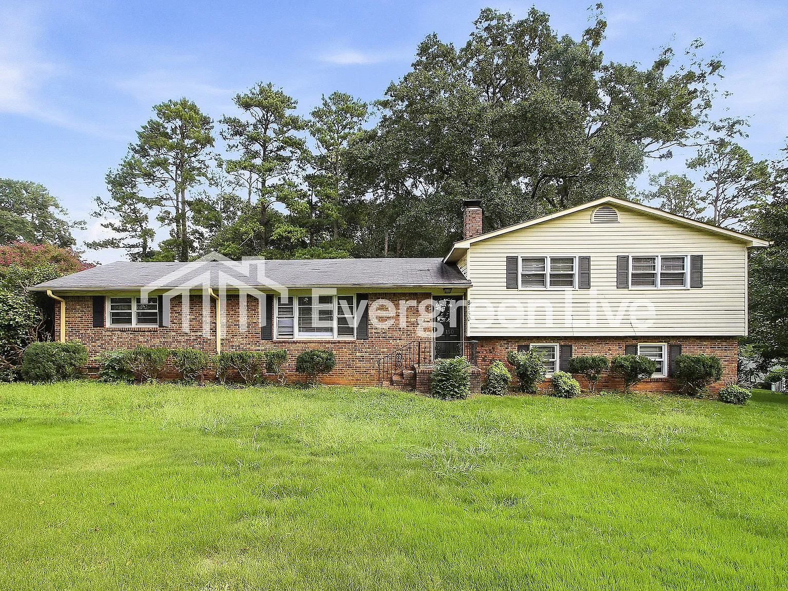 4 bed, 3.0 bath, 2575 sqft, $1,995 — Photo 4