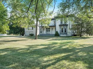 995 S Warren Rd, Ovid, MI 48866