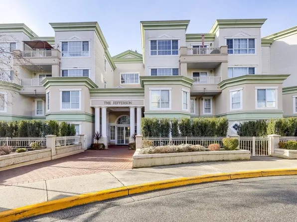 2960 Princess Cres #412, Coquitlam, BC V3B 7P2