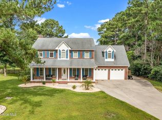 223 Mulligan Dr, Swansboro, NC 28584