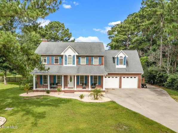 223 Mulligan Drive, Swansboro, NC 28584