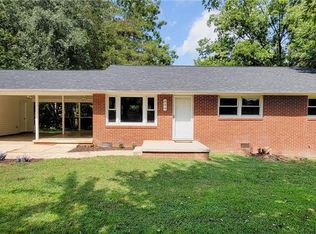 834 Loop Rd, Burlington, NC 27217