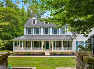 14388 Waterford Woods Ct, Leesburg, VA 20176