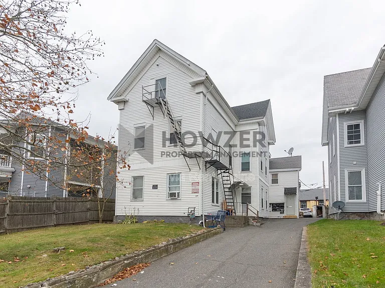 109 Green St #6 — Photo 13
