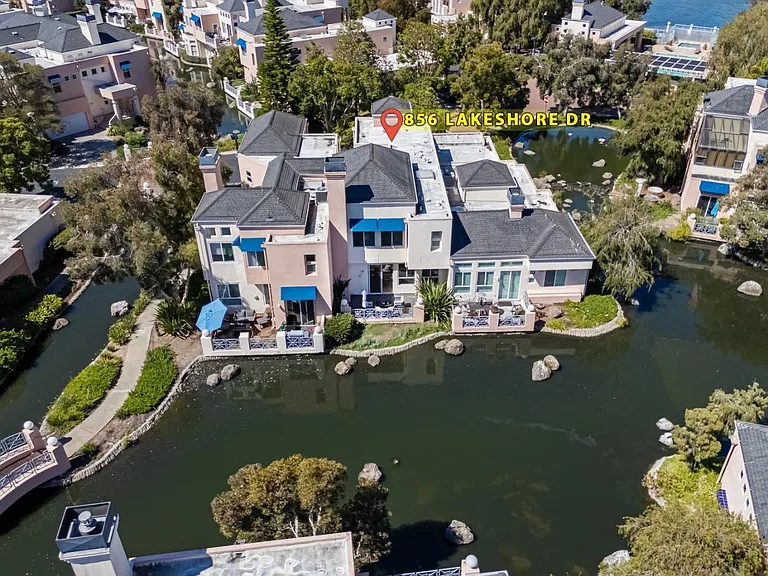 856 Lakeshore Dr — Photo 34