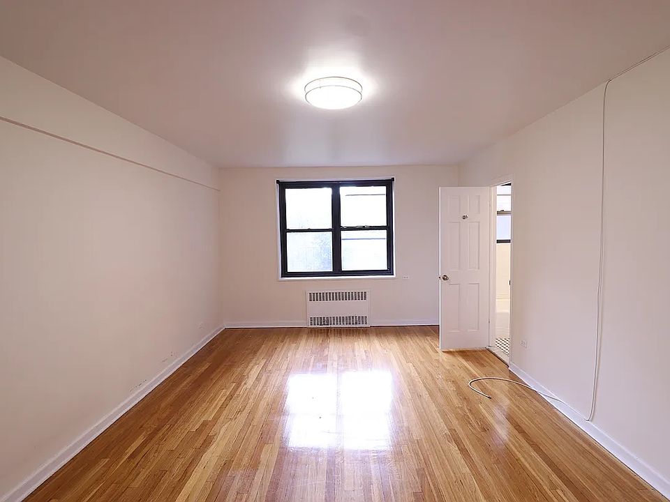 1st image of 3415 Parsons Blvd APT 3cc