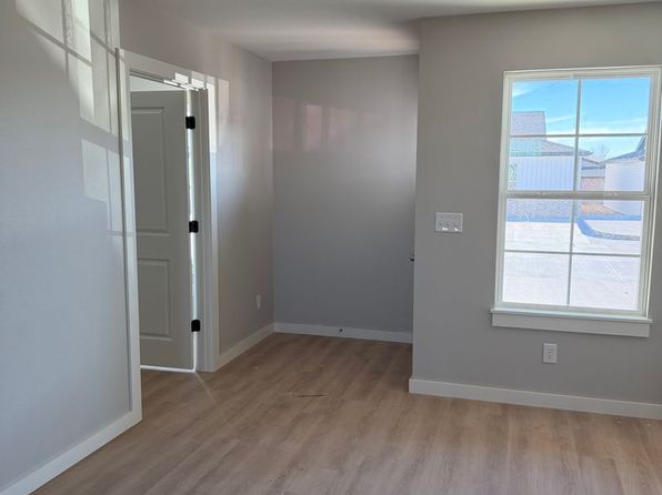 2901-2906 S Sandstone Ln #D