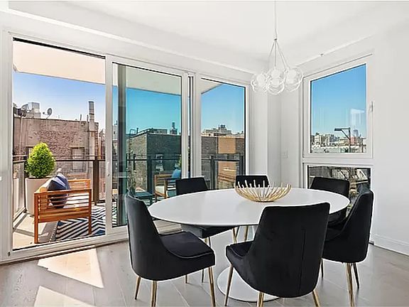 5th image of 210 Bowery #7