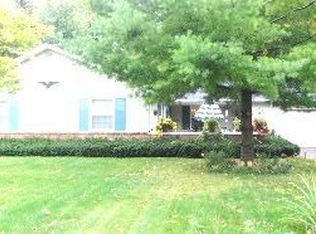 7665 Woodlea Dr, Oscoda, MI 48750