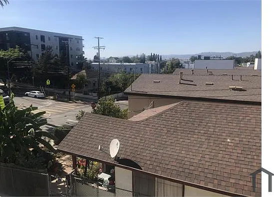 3 bed, $3,500 — Photo 4