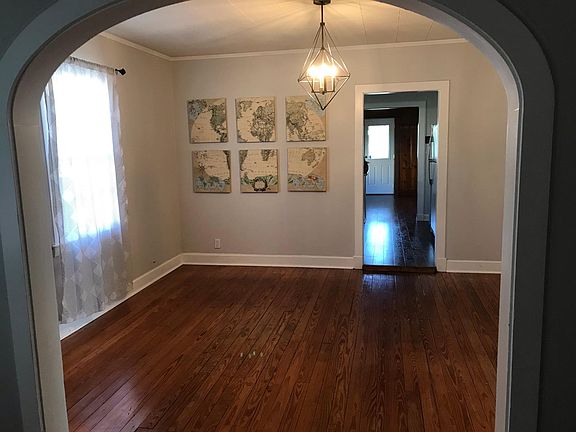 4th image of 514 Evangeline Dr