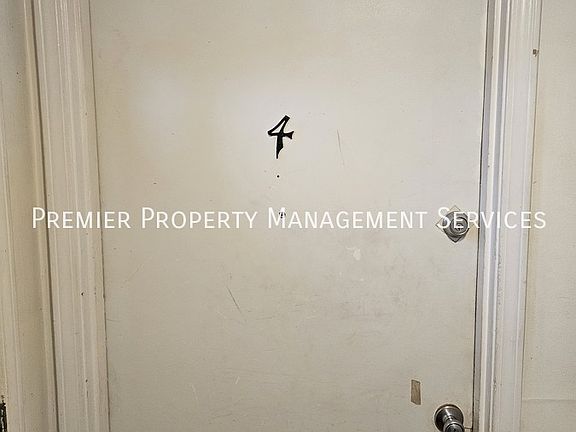 2nd image of 3706 Noblitt Dr