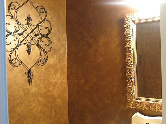 Hall Bath on main level