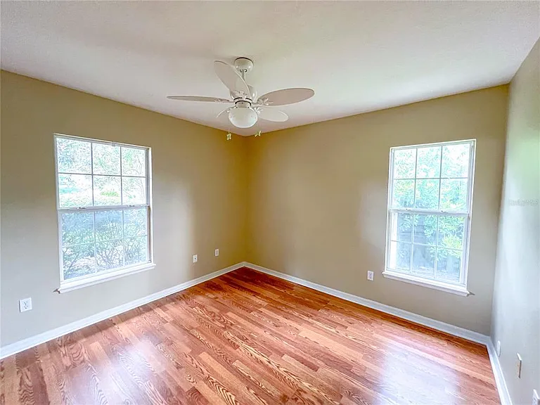8414 SW 66th Ln — Photo 9