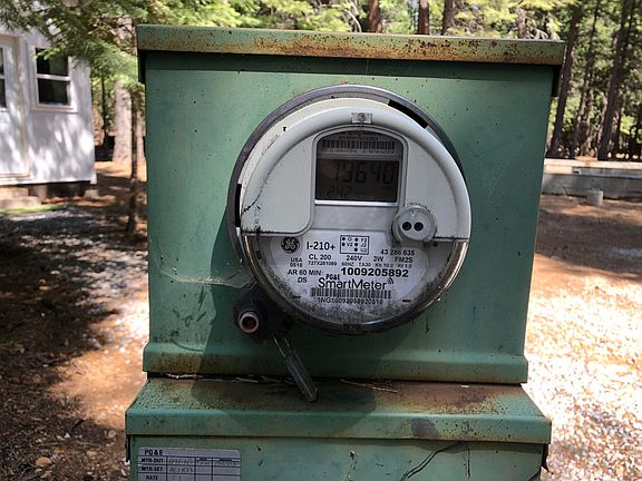 2nd image of 9487 Redwood Ct