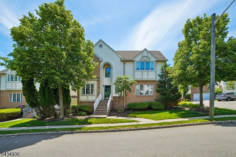 1st image of 1098 Smith Manor Blvd