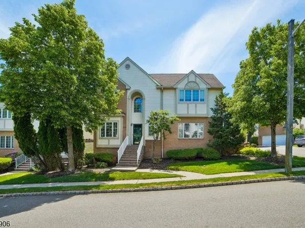 1098 Smith Manor Blvd, West Orange Twp., NJ 07052