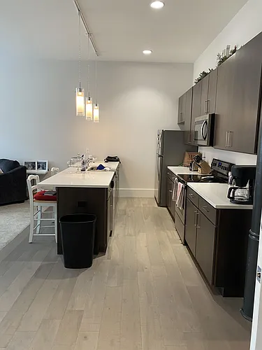 101 Penn Ave #403 Photo 1