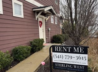 2220 Crater Lake Ave #4, Medford, OR 97504