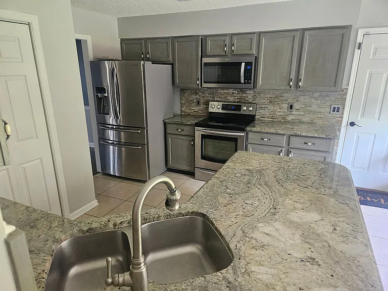 734 Concord Farms Ln — Photo 10