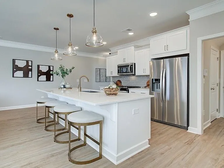 3359 Verdi Ln — Photo 10
