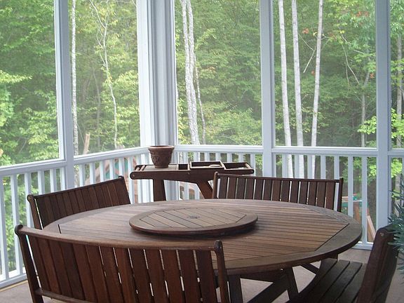 5th image of 228 Freshwater Ln