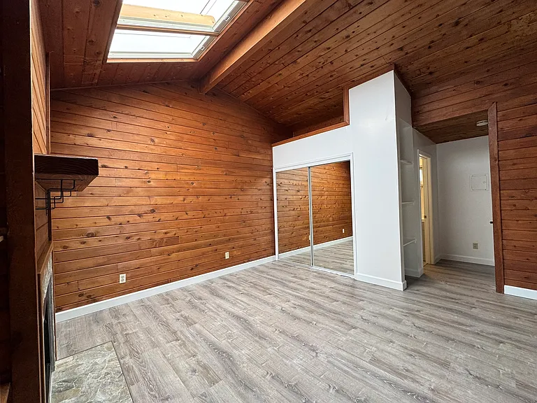 380 Branch St #A — Photo 14
