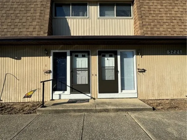 5221 E Cline Rd, Kent, OH 44240