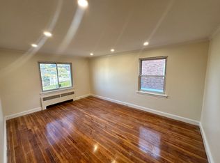 186 Summit Ave #3, Quincy, MA 02170